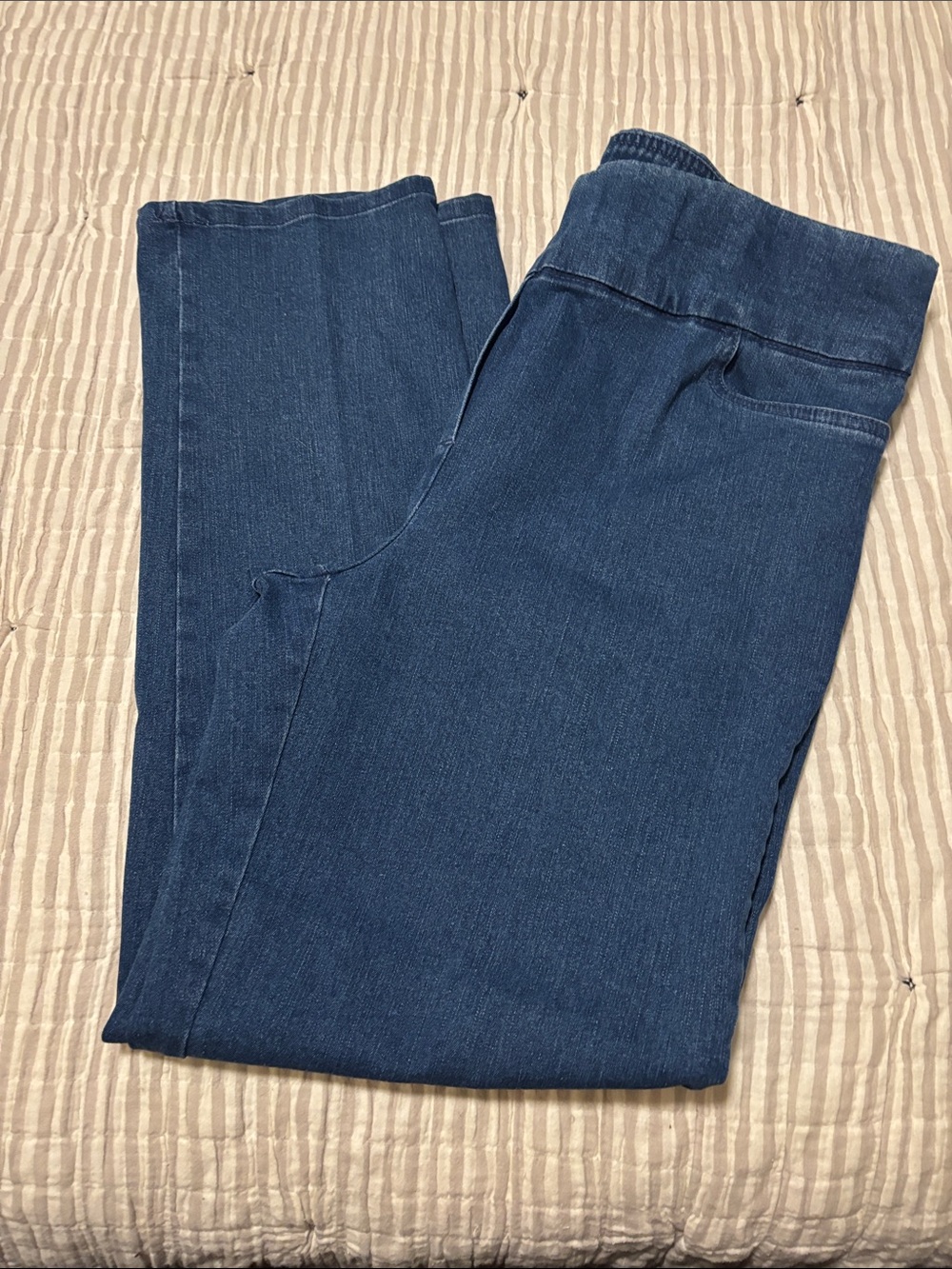 Alfred Dunner Women’s Super Stretch Modern Fit Pull on Pants Jeans SZ 8 short